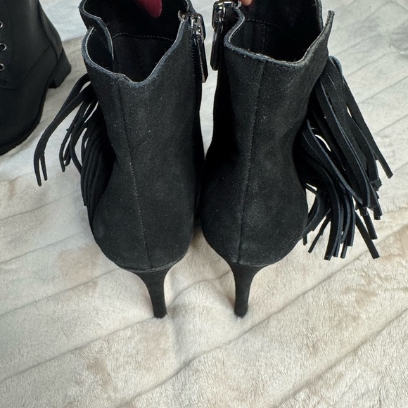 Jessica Simpson Black Suede Fringe Heeled Boots - Picture 3 of 4